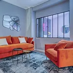 Stylish 2-bedroom Loft In The Heart Of With Air Conditioning